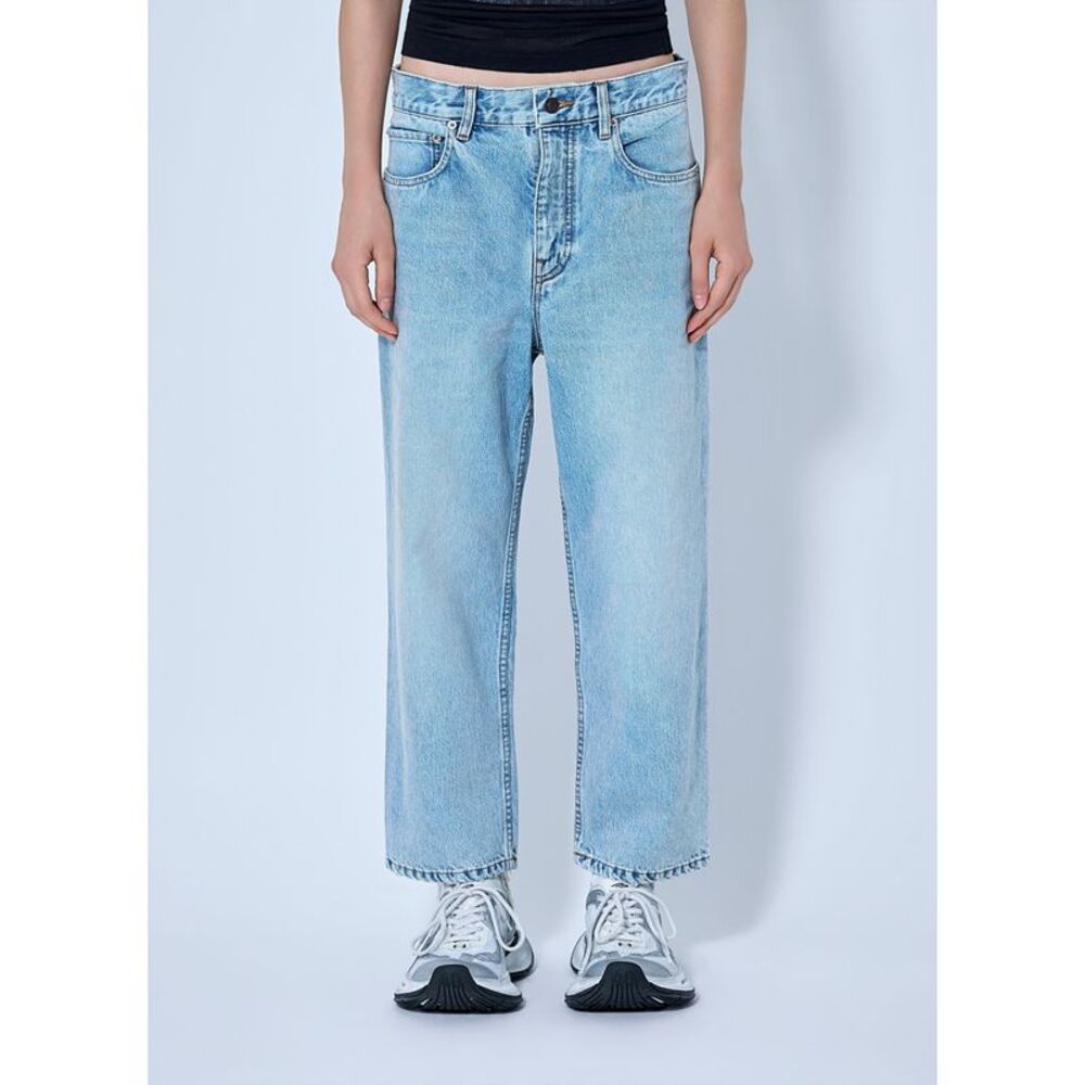 Balenciaga Women Straight-Leg Denim Jeans